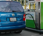 a592-2007-11-01-b1s+Abgas_Tankstelle.jpg